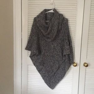 Ella Moss Grey Sweater Pocho